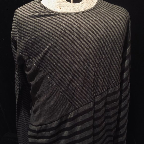 21 Grams Medium Black & Gray Stripe Long Sleeve T Shirt Medium M Japan Style NEW - Picture 1 of 3